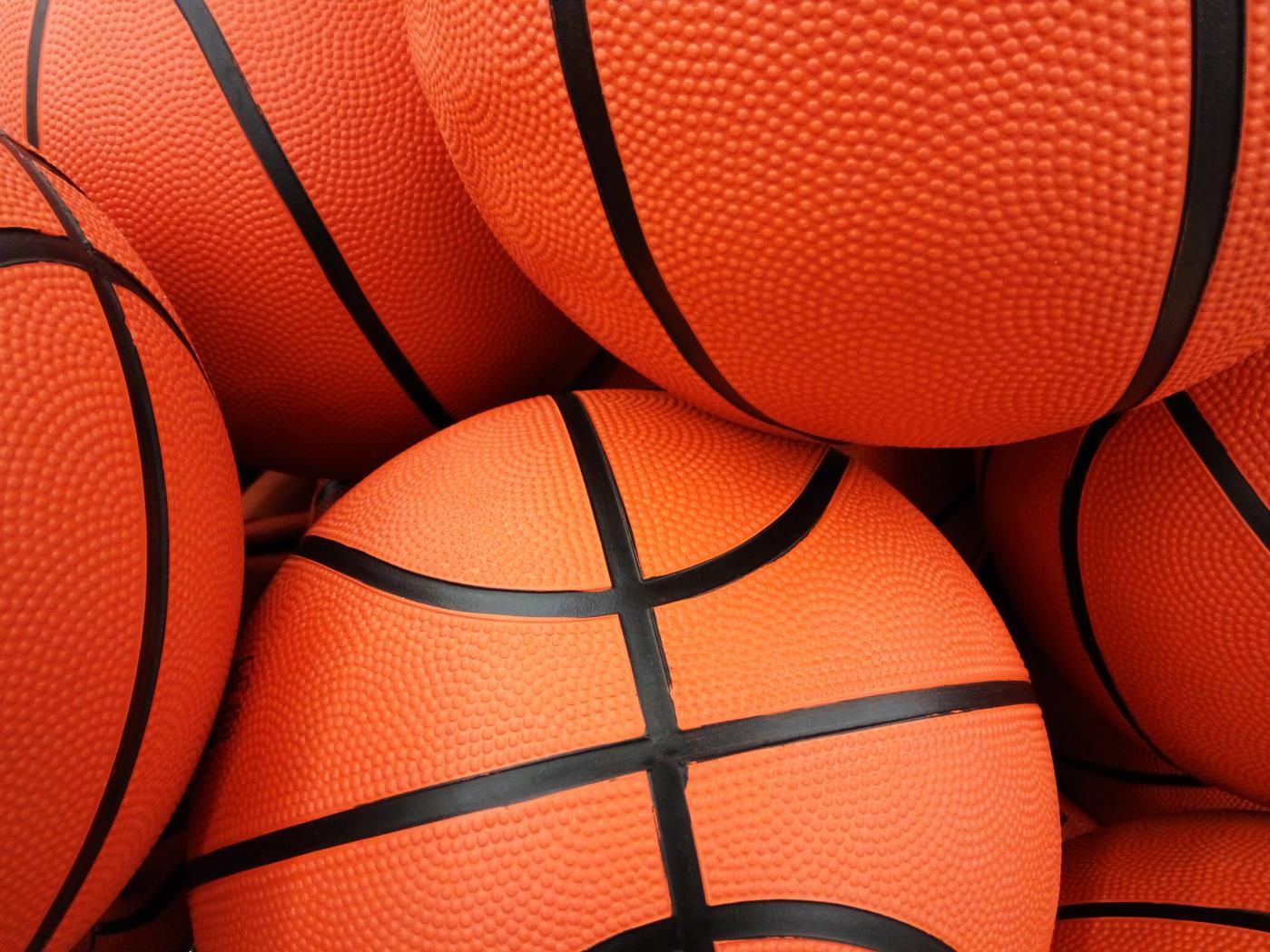 /img/slide/full_coachdungbasketball_cung-nhau-phat-trien-2023824152832.jpeg