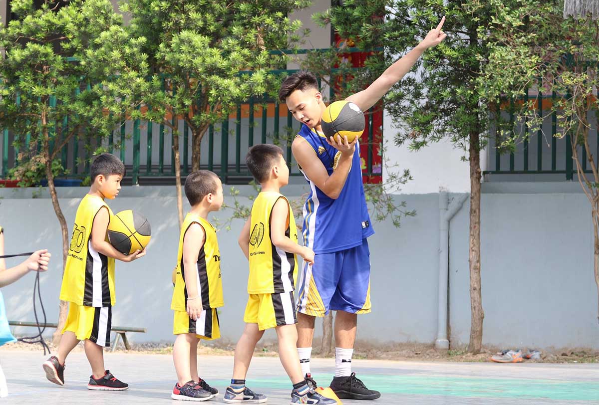  Học bóng rổ quận 2